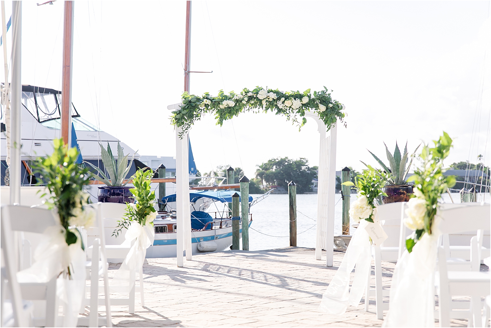 Elegant EAU Gallie Yacht Club Wedding in Melbourne Florida | Sara Purdy  Photography